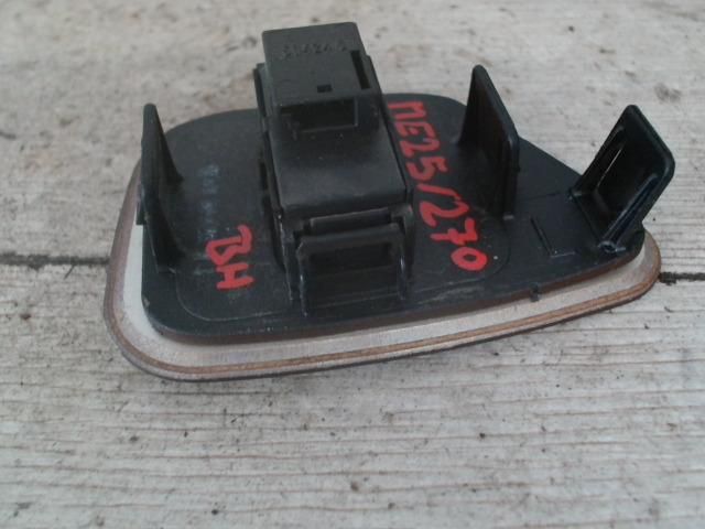 bontott MERCEDES-BENZ E-CLASS Bal hátsó Ablakemelő Kapcsoló