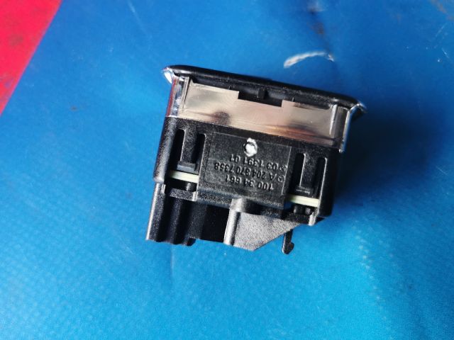 bontott MERCEDES-BENZ E-CLASS Bal hátsó Ablakemelő Kapcsoló