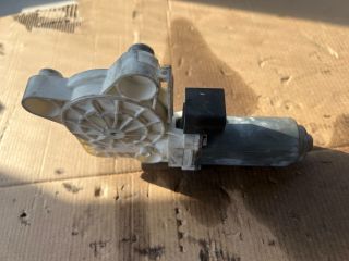 bontott MERCEDES-BENZ E-CLASS Bal hátsó Ablakemelő Motor