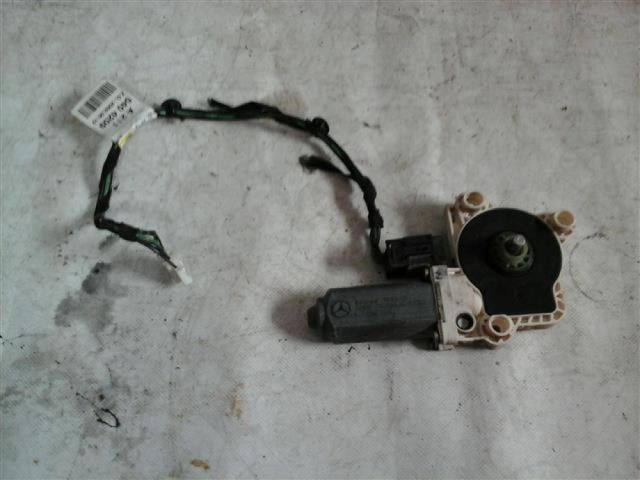 bontott MERCEDES-BENZ E-CLASS Bal hátsó Ablakemelő Motor