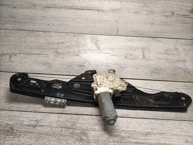 bontott MERCEDES-BENZ E-CLASS Bal hátsó Ablakemelő Szerkezet (Elektromos)