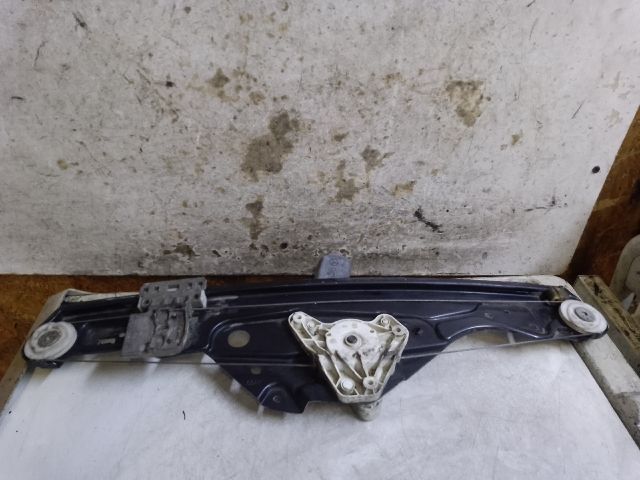 bontott MERCEDES-BENZ E-CLASS Bal hátsó Ablakemelő Szerkezet (Elektromos)