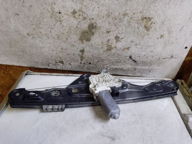 bontott MERCEDES-BENZ E-CLASS Bal hátsó Ablakemelő Szerkezet (Elektromos)