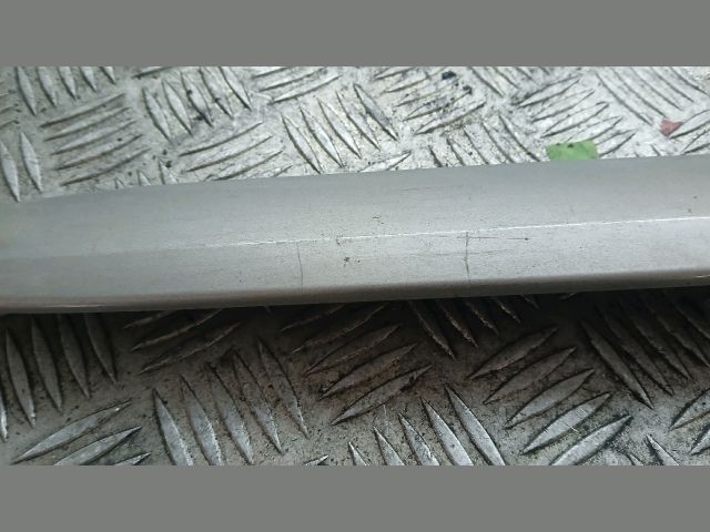 bontott MERCEDES-BENZ E-CLASS Bal hátsó Ajtó Díszléc