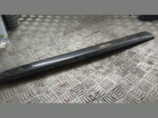 bontott MERCEDES-BENZ E-CLASS Bal hátsó Ajtó Díszléc