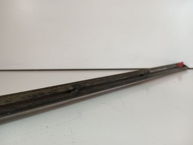 bontott MERCEDES-BENZ E-CLASS Bal hátsó Ajtó Díszléc