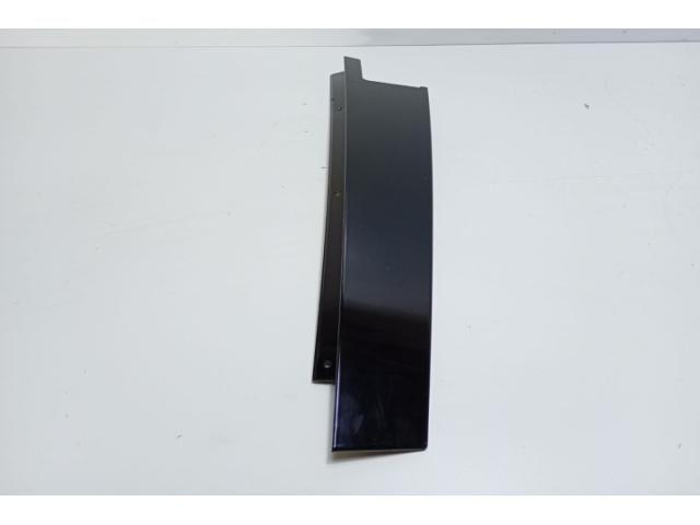 bontott MERCEDES-BENZ E-CLASS Bal hátsó Ajtó Díszléc