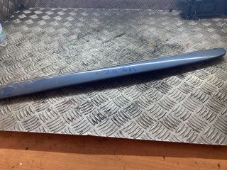 bontott MERCEDES-BENZ E-CLASS Bal hátsó Ajtó Díszléc