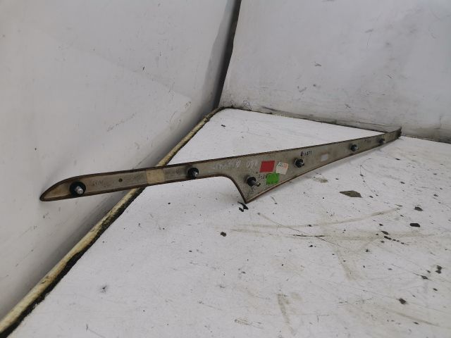 bontott MERCEDES-BENZ E-CLASS Bal hátsó Ajtó Kárpit Díszléc