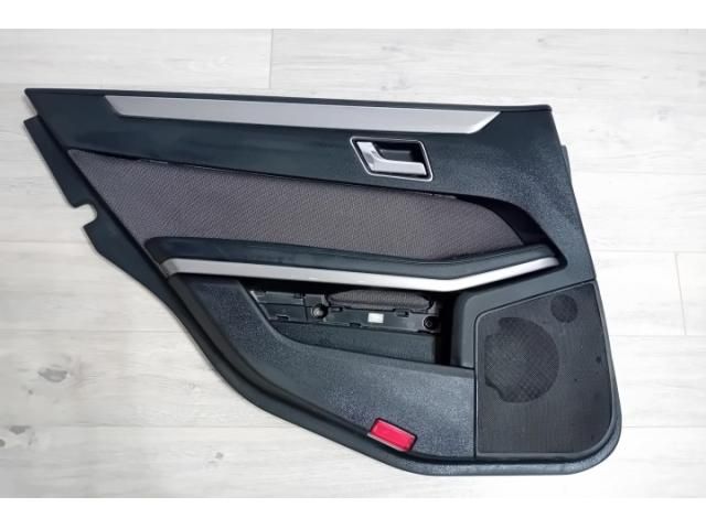 bontott MERCEDES-BENZ E-CLASS Bal hátsó Ajtó Kárpit