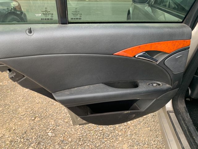 bontott MERCEDES-BENZ E-CLASS Bal hátsó Ajtó Kárpit