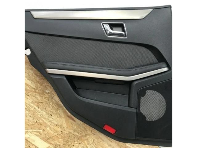bontott MERCEDES-BENZ E-CLASS Bal hátsó Ajtó Kárpit