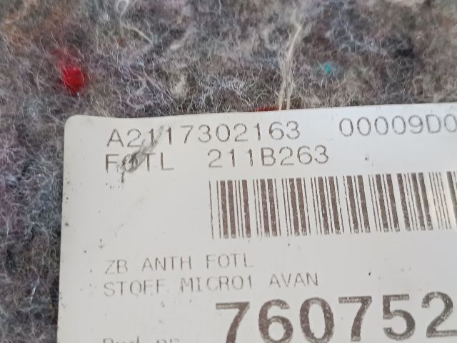 bontott MERCEDES-BENZ E-CLASS Bal hátsó Ajtó Kárpit