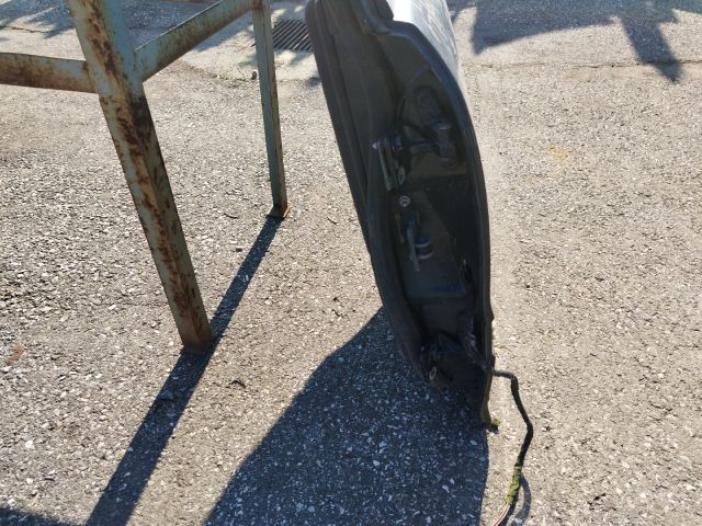 bontott MERCEDES-BENZ E-CLASS Bal hátsó Ajtó (Részeivel)