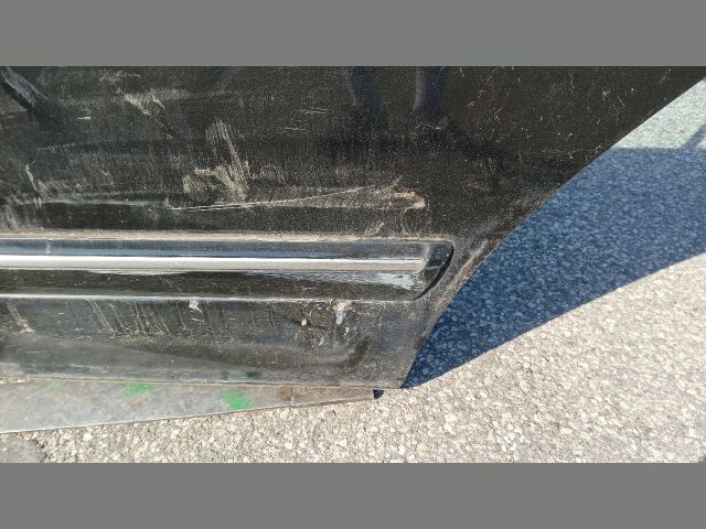 bontott MERCEDES-BENZ E-CLASS Bal hátsó Ajtó (Részeivel)