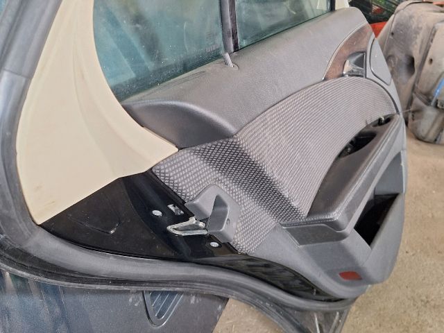 bontott MERCEDES-BENZ E-CLASS Bal hátsó Ajtó (Részeivel)