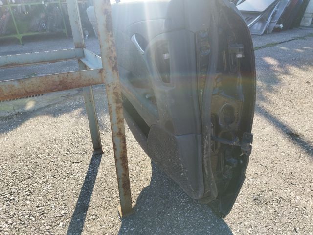 bontott MERCEDES-BENZ E-CLASS Bal hátsó Ajtó (Részeivel)