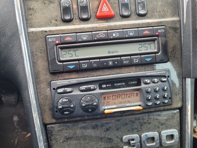 bontott MERCEDES-BENZ E-CLASS Bal hátsó Ajtó Szigetelés