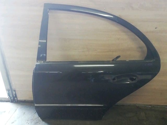 bontott MERCEDES-BENZ E-CLASS Bal hátsó Ajtó (Üres lemez)