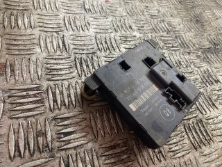 bontott MERCEDES-BENZ E-CLASS Bal hátsó Ajtó Vezérlőegység