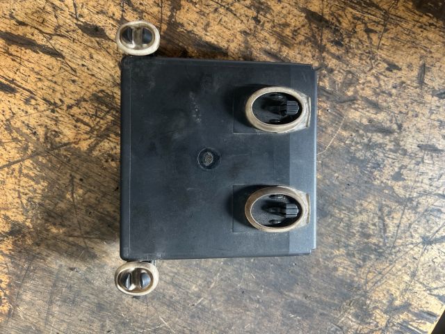 bontott MERCEDES-BENZ E-CLASS Bal hátsó Ajtó Vezérlőegység