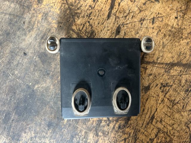 bontott MERCEDES-BENZ E-CLASS Bal hátsó Ajtó Vezérlőegység