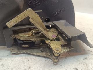 bontott MERCEDES-BENZ E-CLASS Bal hátsó Ajtózár