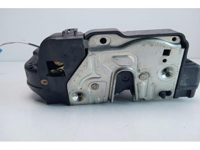 bontott MERCEDES-BENZ E-CLASS Bal hátsó Ajtózár