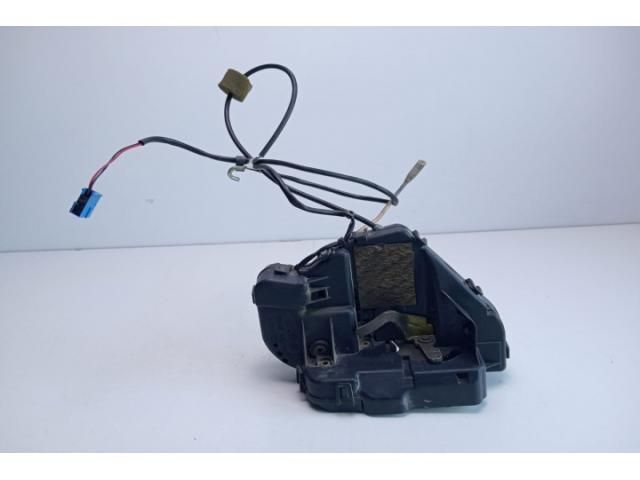 bontott MERCEDES-BENZ E-CLASS Bal hátsó Ajtózár