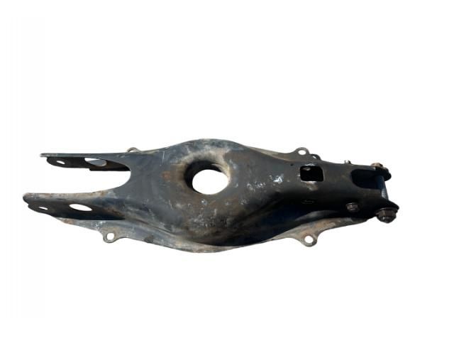 bontott MERCEDES-BENZ E-CLASS Bal hátsó Alsó Lengőkar