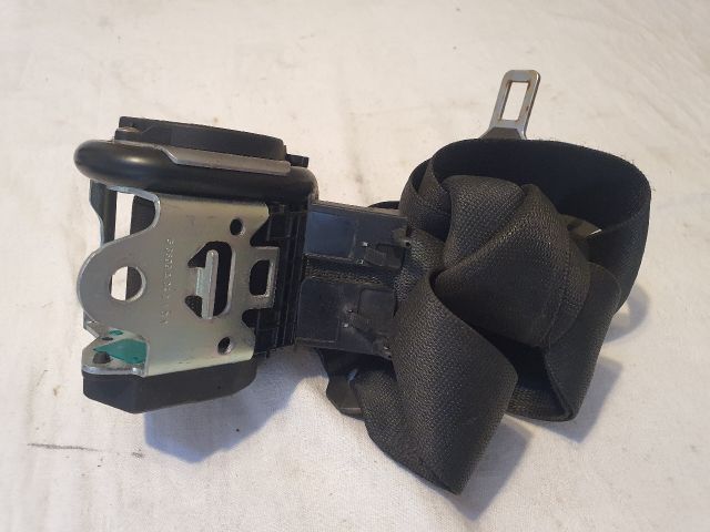 bontott MERCEDES-BENZ E-CLASS Bal hátsó Biztonsági Öv