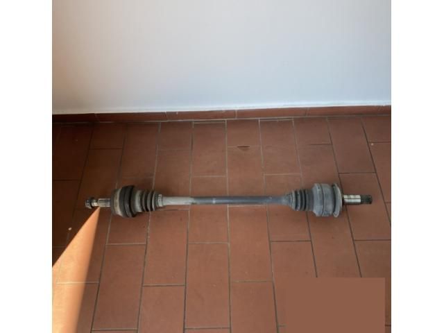 bontott MERCEDES-BENZ E-CLASS Bal hátsó Féltengely