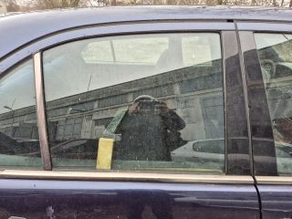 bontott MERCEDES-BENZ E-CLASS Bal hátsó Fixüveg (Ajtóban)