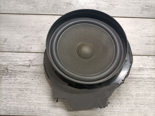 bontott MERCEDES-BENZ E-CLASS Bal hátsó Hangszóró