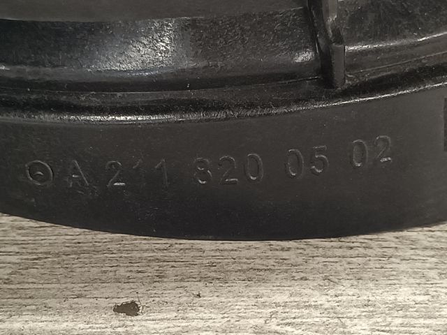 bontott MERCEDES-BENZ E-CLASS Bal hátsó Hangszóró