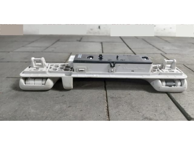 bontott MERCEDES-BENZ E-CLASS Bal hátsó Kapaszkodó (Felső)