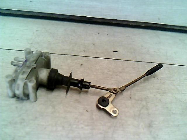 bontott MERCEDES-BENZ E-CLASS Bal hátsó Központizár Motor