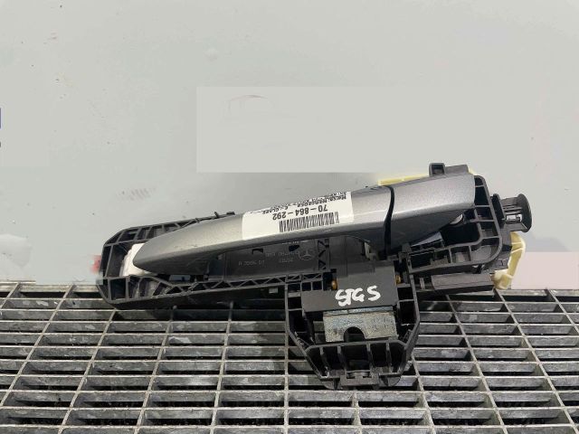 bontott MERCEDES-BENZ E-CLASS Bal hátsó Külső Kilincs