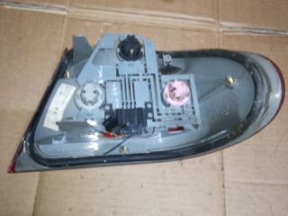 bontott MERCEDES-BENZ E-CLASS Bal Hátsó Lámpa