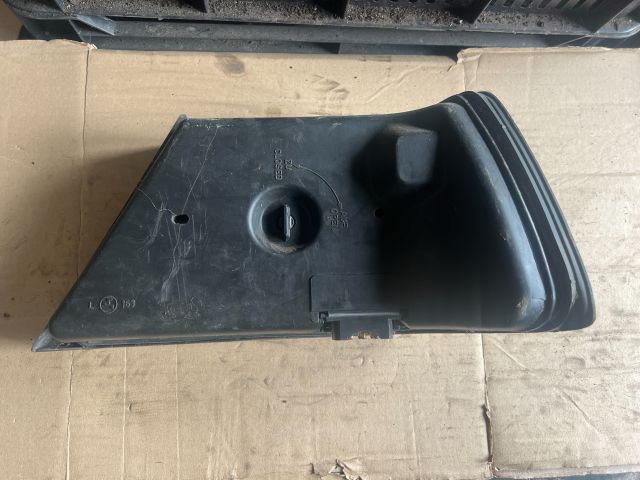 bontott MERCEDES-BENZ E-CLASS Bal Hátsó Lámpa