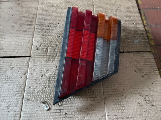 bontott MERCEDES-BENZ E-CLASS Bal Hátsó Lámpa