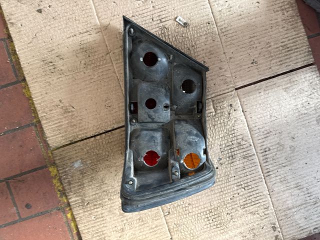 bontott MERCEDES-BENZ E-CLASS Bal Hátsó Lámpa