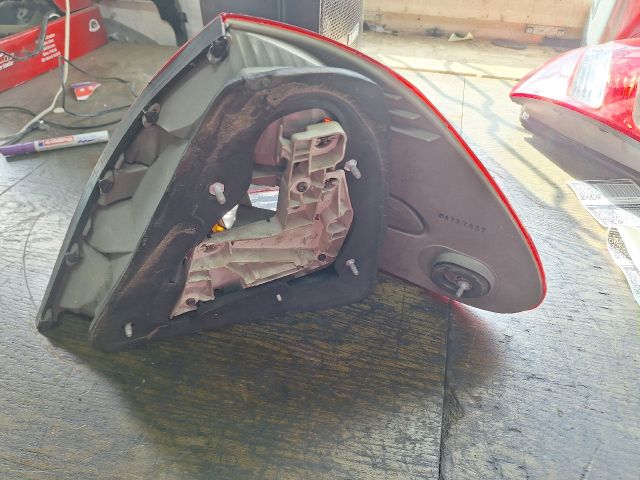 bontott MERCEDES-BENZ E-CLASS Bal Hátsó Lámpa