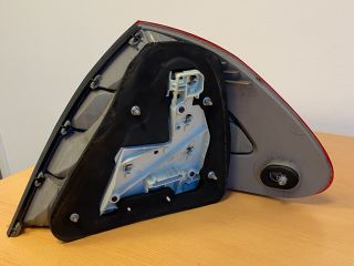 bontott MERCEDES-BENZ E-CLASS Bal Hátsó Lámpa