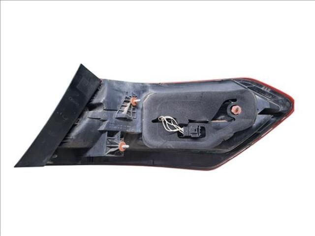 bontott MERCEDES-BENZ E-CLASS Bal Hátsó Lámpa