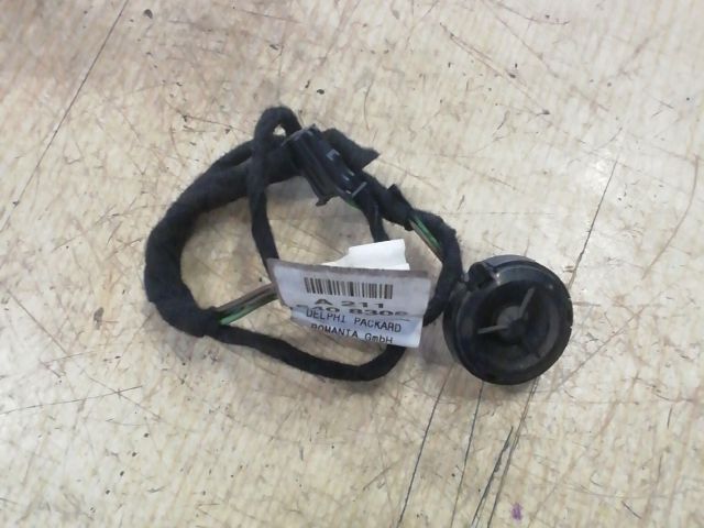 bontott MERCEDES-BENZ E-CLASS Bal hátsó Magassugárzó Hangszóró