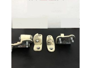 bontott MERCEDES-BENZ E-CLASS Bal hátsó Zsanér