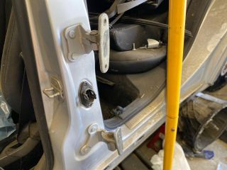 bontott MERCEDES-BENZ E-CLASS Bal hátsó Zsanér