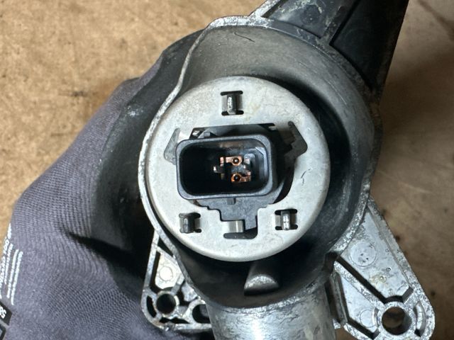 bontott MERCEDES-BENZ E-CLASS Bal Ködfényszóró