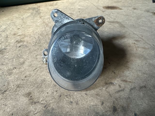 bontott MERCEDES-BENZ E-CLASS Bal Ködfényszóró